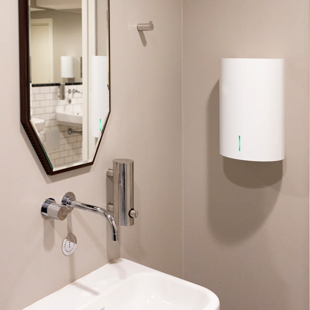 BJÖRK hand dryer, white